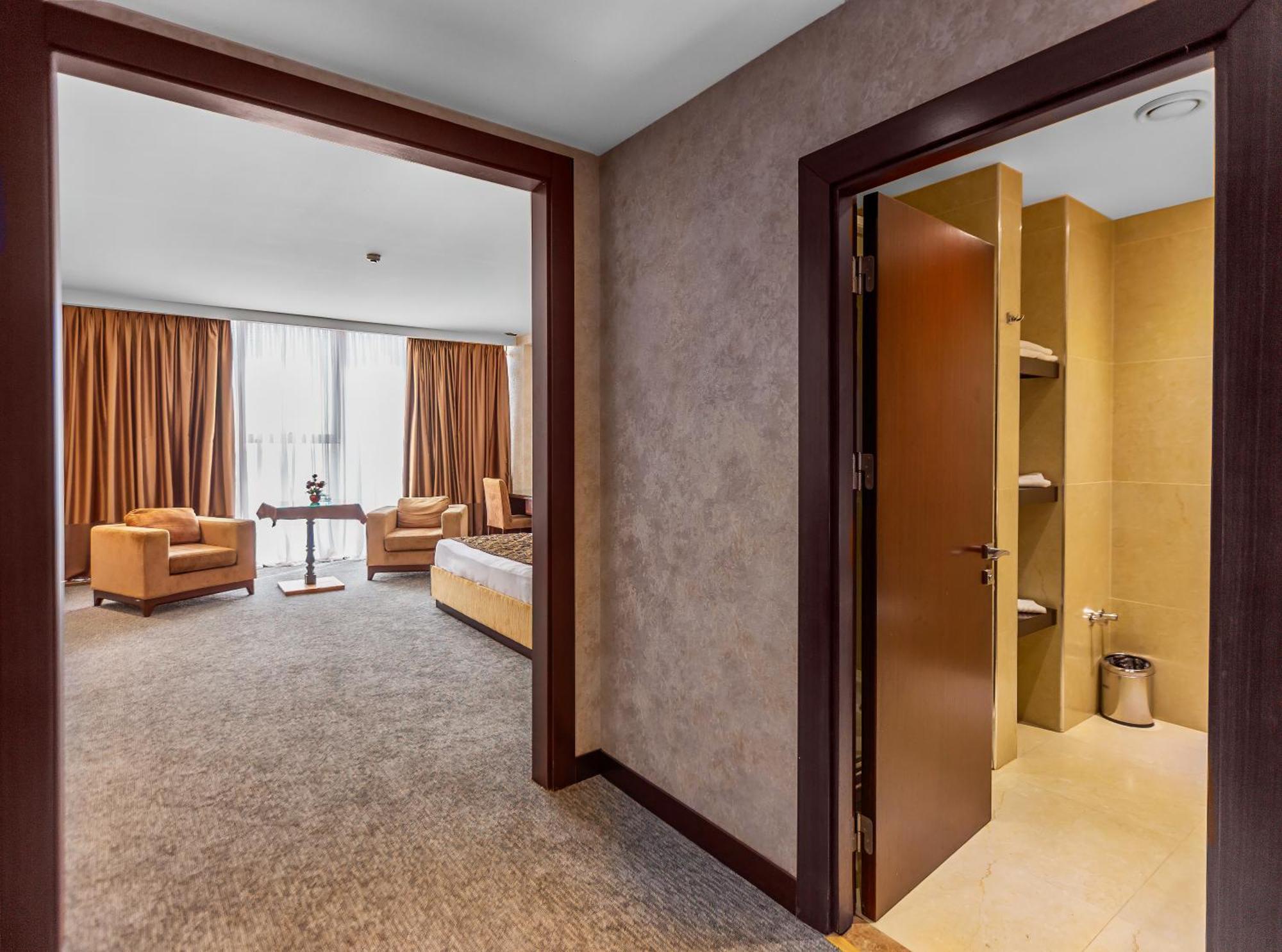 Harmony Hotel Баку Экстерьер фото